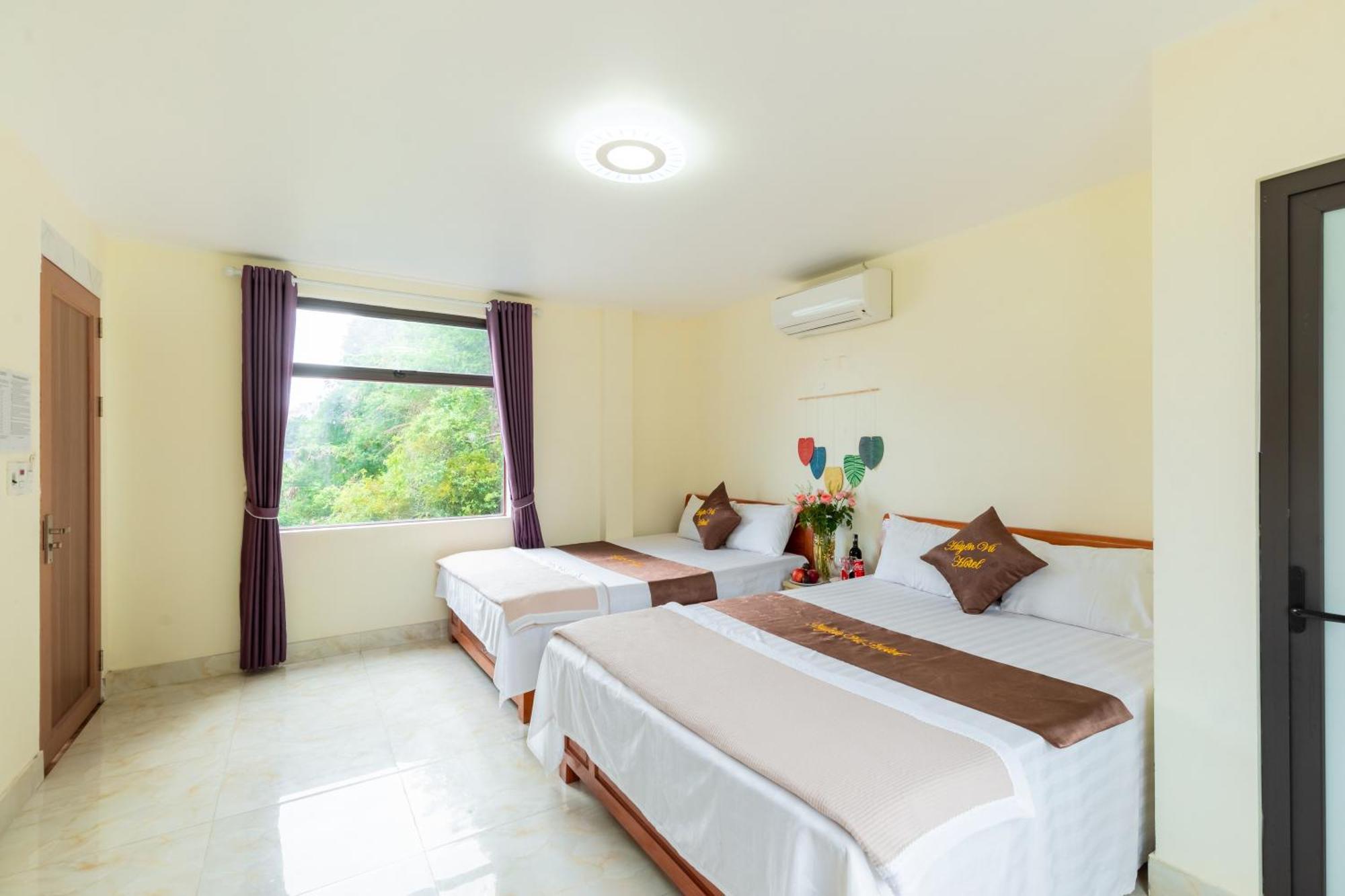 Victor Charlie Hostel Dong Khe Sau ภายนอก รูปภาพ