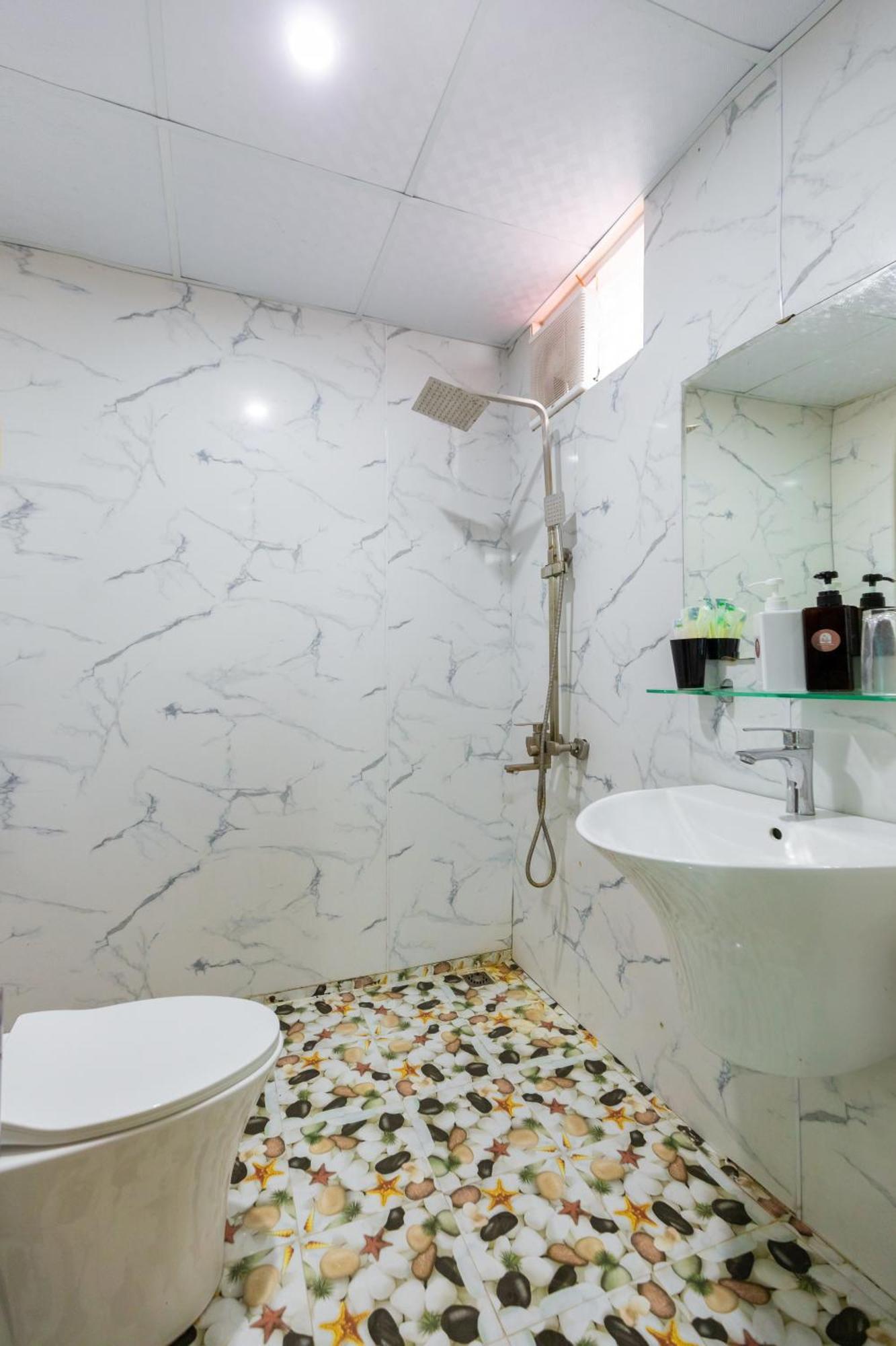 Victor Charlie Hostel Dong Khe Sau ภายนอก รูปภาพ